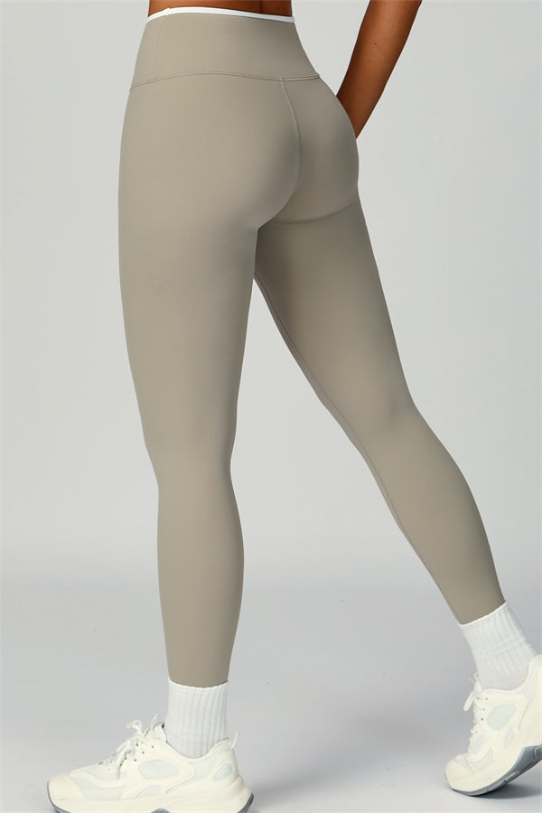 The Quest Tank Leggings 2-Piece Set