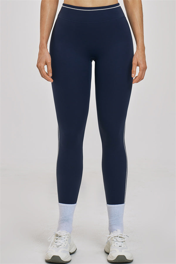 The Unbound Leggings